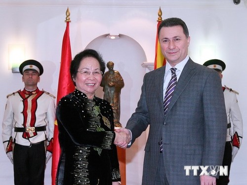 Vietnam, Macedonia promote ties in economics, education, culture - ảnh 1